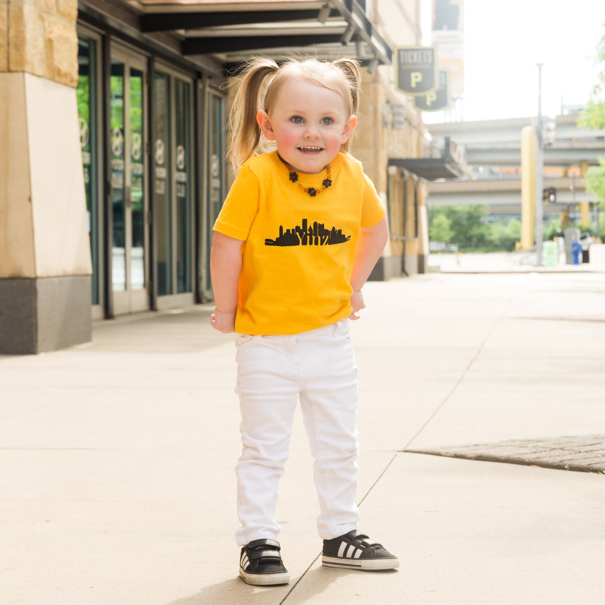 Steelers Toddler Hometown Skyline Short Sleeve T-Shirt - 2T